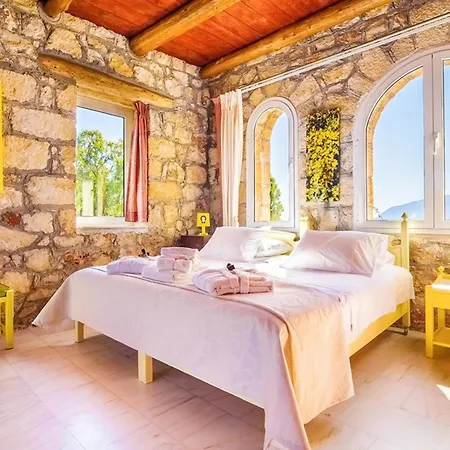 Villa Kastro Estate Chania (Crete)